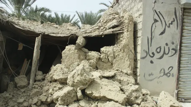 آواران سے چند کلومیٹر دور ترتیج نامی پورا گاؤں ہی اس قدرتی آفت کی نذر ہوگیا۔