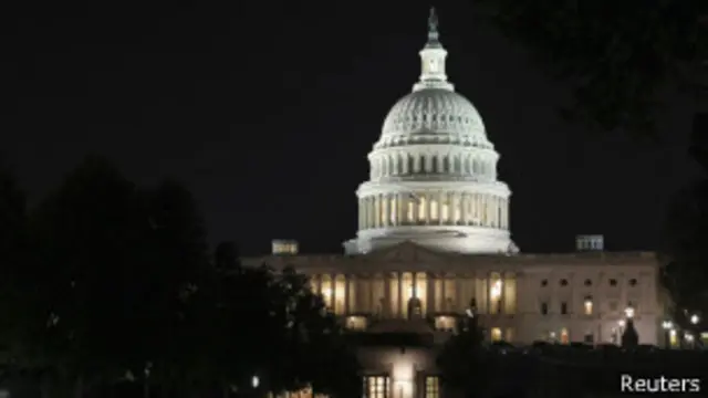 طرح مصوب مجلس نمایندگان در پی آن است که صادرات نفت ایران را به صفر برساند