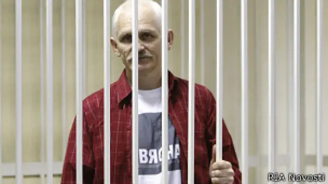 Алесь Беляцкий