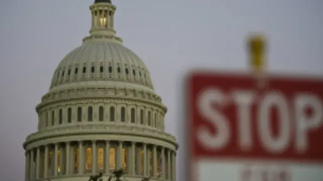 تأجيل البت بقانون الرعاية الصحية التي اقترحها أوباما للعام المقبل