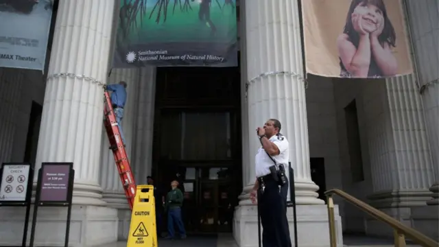  شٹ ڈاؤن کی وجہ سے ملک کے 19 سمتھ سونین انسٹی ٹیوٹ، عجائب گھر، چڑیا گھر اور بہت سے نیشنل پارک بند رہیں گے۔