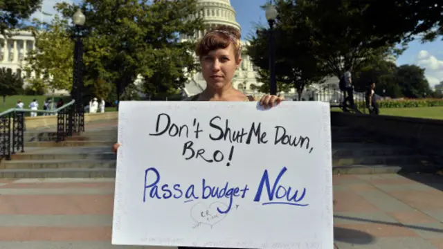 الرئيس أوباما تعهد بألا يسمح للجمهوريين بعرقلة برنامجه للرعاية الصحية.