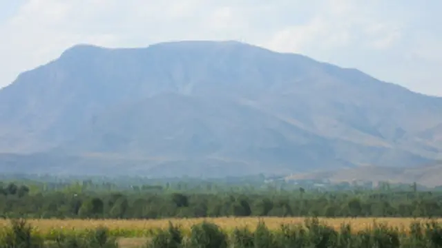 Қирғиз томони Унгор тепада телеминора эллик йилдирки амал қилаётганини айтади