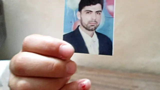 "Esse é meu tio Mahmoud,morto em 1999." Rawan Aktam, palestina, de 20 anos, moradora de Nablus, Cisjordânia. (Foto: Rawan Aktam/Fórum Israelense-Palestino das Famílias Enlutadas pela Paz)
