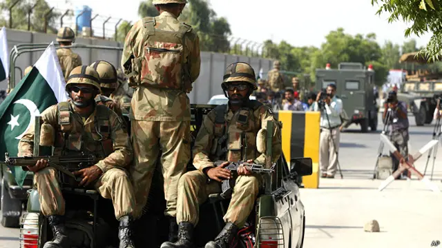 पाकिस्तान, सेना, फ़ौज, नियुक्तियां, आर्मी चीफ़, सेना प्रमुख, नवाज़ शरीफ़