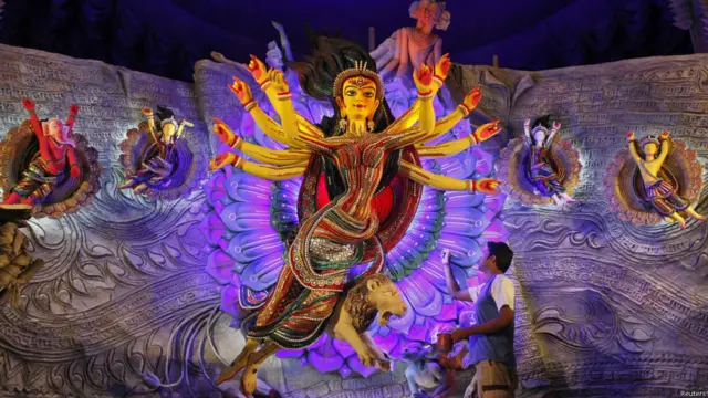दुर्गा पूजा की तैयारियां