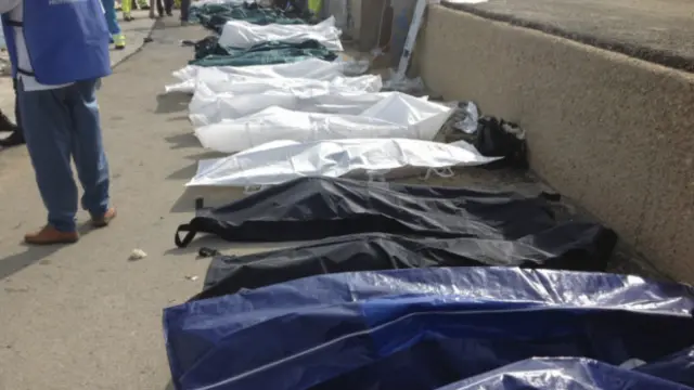 خیال کیا جاتا ہے کہ کشتی پر تقریباً پانچ سو افراد سوار تھے