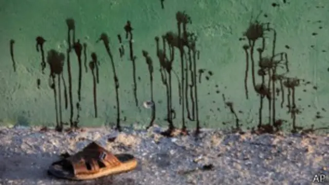  التوتر بين السنة والشيعة كان يدفع بالعراق نحو حافة الهاوية عامي 2007/2006