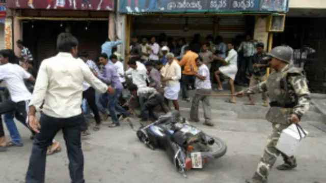 تیلنگانہ کے قیام کے خلاف آندھرا پردیش میں ماضی میں بھی مظاہرے ہوتے رہے ہیں