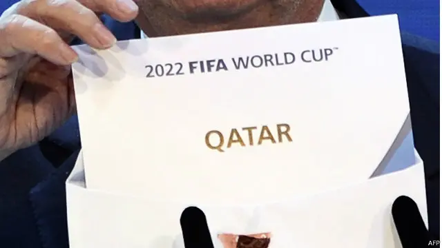 تعتقد رابطة الأندية الأوروبية أن إقامة كأس العالم في فصل الربيع قد يكون سببا لتفادي أزمة إقامة الكأس في فصل الصيف في قطر