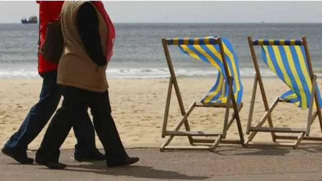 قال نحو 47 في المئة من بين أولئك النسوة إن المشي هو نشاطهن الترفيهي الوحيد.