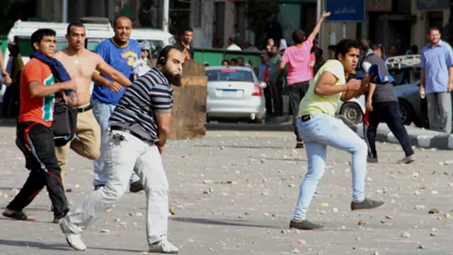 مصر میں محمد مرسی کی برطرفی کے بعد سے تشدد کے واقعات جاری ہیں