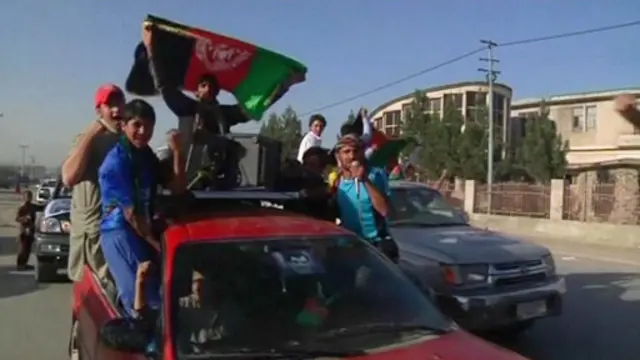 د افغانستان کرېکټ لوبډلې له کېنيا نه د پنځو لوبو له ډلې څلور لوبې وګټلې او وروستۍ هغه يې بايلوده