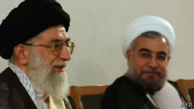 伊朗最高领袖哈梅内伊和伊朗总统鲁哈尼