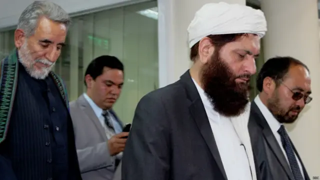 قطب الدین هلال معاون پیشین گلبدین حکمیتار رهبر حزب اسلامی افغانستان نیز در این انتخابات نامزد شده است. او عنایت الله عنایت و محمدعلی نبی زاده را به عنوان معاونان خود معرفی کرد.