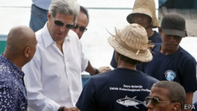 克里会见印尼渔民