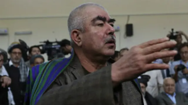 ژنرال دوستم، با انتشار بیانیه‌ای از کسانی که در جریان جنگ‌های داخلی دو دهه گذشته افغانستان آسیب دیده‌اند عذرخواهی کرده است