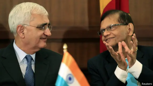 දහ තුන් වැනි සංශෝධනය 'පූර්ණ වශයෙන් ක්රියාත්මක කරන බවට ආණ්ඩුව ප්රතිඥා දුන්නා'