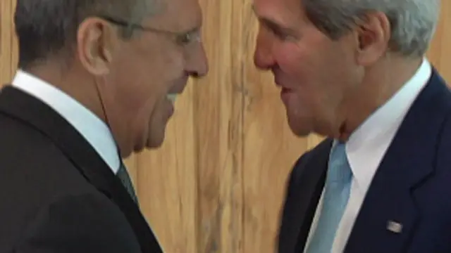 قال لافروف بأن هناك دولا تسعى إلى تقويض المبادرة الروسية-الأمريكية.