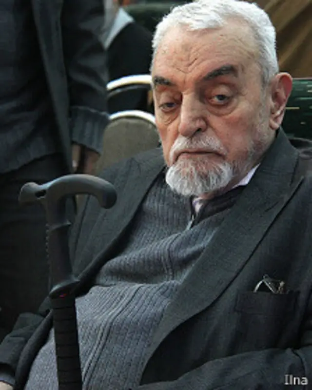 حبیب الله عسگراولادی در سه دوره عضو حقیقی مجمع تشخیص مصلحت نظام بود