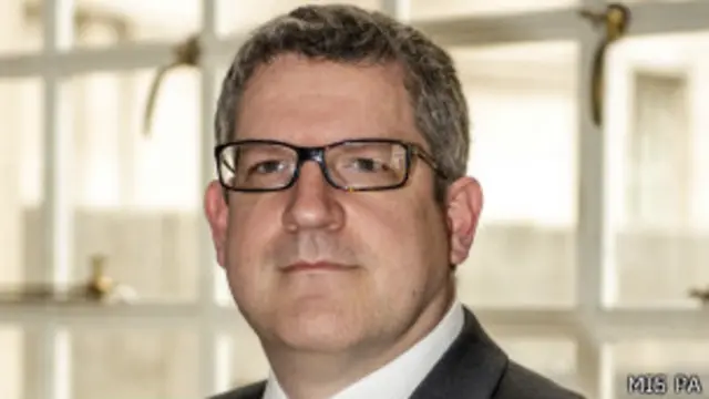 Эндрю Паркер