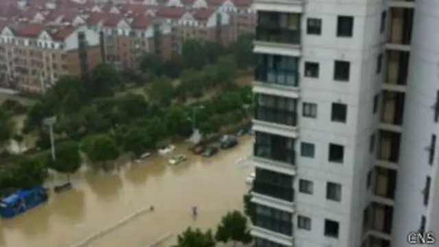 浙江余姚城乡受淹严重（09/10/2013）