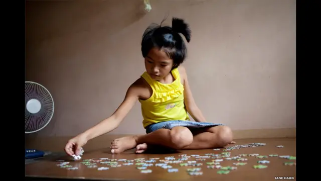 फिलिपींस की 10 साल की मैका