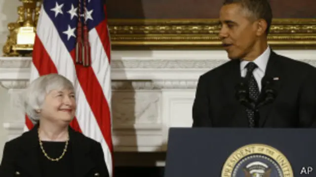 Janet Yellen, ao lado de Obama, no anúncio de sua nomeação (AP)
