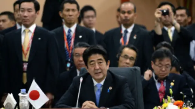 日本首相安倍晋三(10/10/2013)