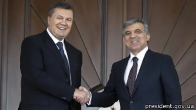 Виктор Янукович встретился в Анкаре с президентом Турции Абдуллахом Гюлем