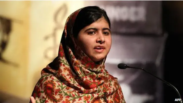 Malala Yousafzai từng bị quân Taliban bắn vào đầu một năm về trước