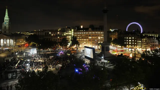 پنجاه و هفتمین دوره جشنواره فیلم لندن، شامگاه چهارشنبه (نهم اکتبر) با نمایش فیلم "کاپیتان فیلیپس" در سینما ادئون در لستر اسکوئر شهر لندن گشایش یافت.