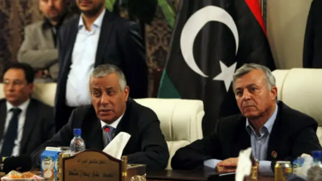 حضر زيدان اجتماعا للحكومة عقب الافراج عنه