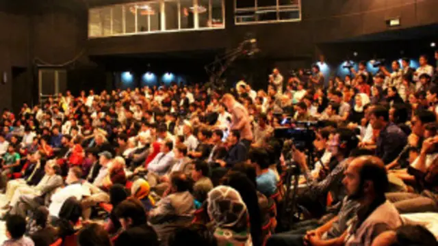 سیالۍ کې له ۳۸۰ فلمونو څخه ۶۵ غوره شول.