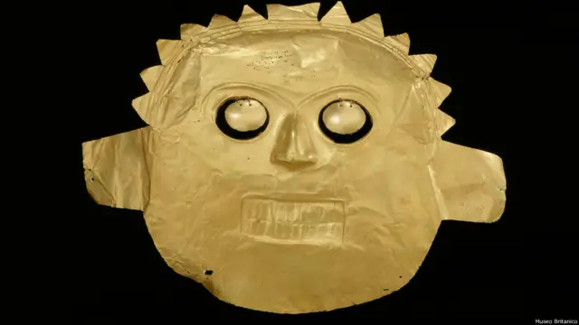 लंदन के ब्रिटिश म्यूज़ियम में एक प्रदर्शनी लगी है जिसमें प्राचीन कोलंबिया में सत्ता की ताक़त और सोने की भूमिका को दर्शाया गया है और ये बताने की कोशिश की गई है कि ये दोनों एक-दूसरे से कैसे जुड़े थे. 