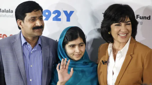 ملالہ یوسف زئی کا امریکی ٹی وی چینل سی این این کے لیے انٹرویو مشہور اینکر کرسٹینا امان پور نے کیا۔