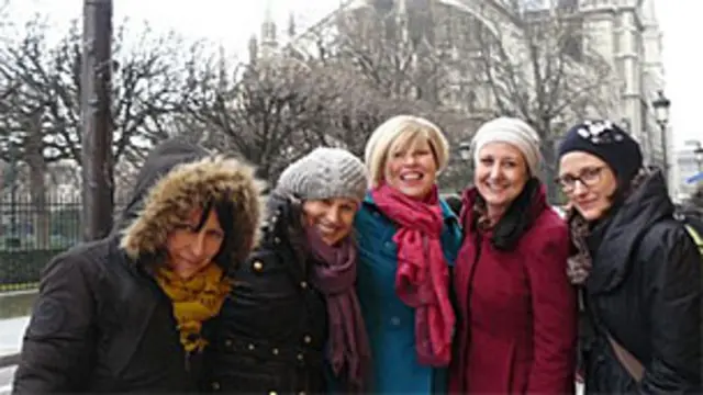 Helen foi com as amigas a Paris apenas para almoçar (Foto: Helen Fawkes)