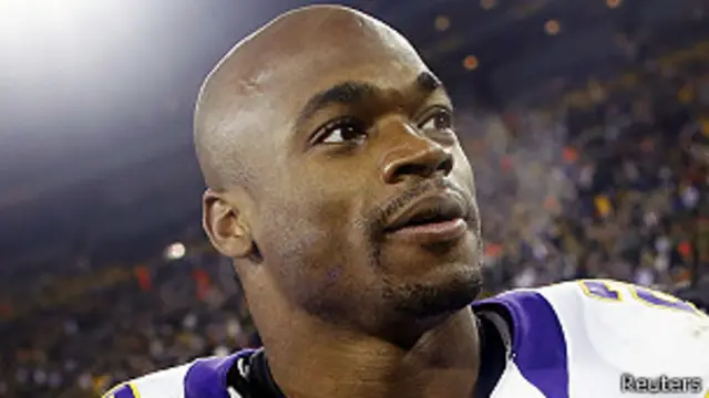 Adrian Peterson, jugador de los Viking de Minesota