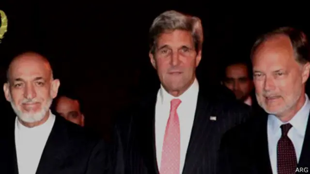 گفتوگوها در مورد امضای موافقتنامه امنیتی تا ناوقت عصر روز گذشته ادامه داشت