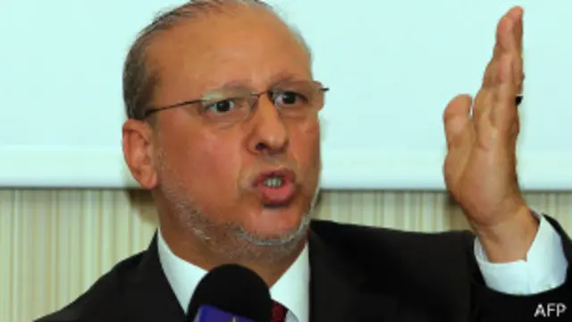 قال صوان إن البرلمان "يبحث بجدية عن بديل" لرئيس الوزراء الليبي