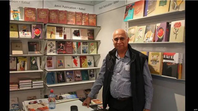 محمد ابراهیم شریعتی، ناشر از کابل. امسال افغانستان برای اولین بار در این نمایشگاه شرکت کرده است.