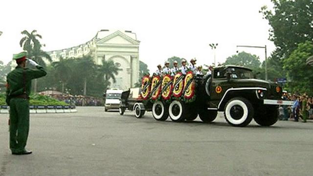 Tiến sỹ Vũ Minh Khương nói tang lễ tướng Giáp đã cho thấy sức mạnh chiến lược của Việt Nam, đó là tinh thần dân tộc