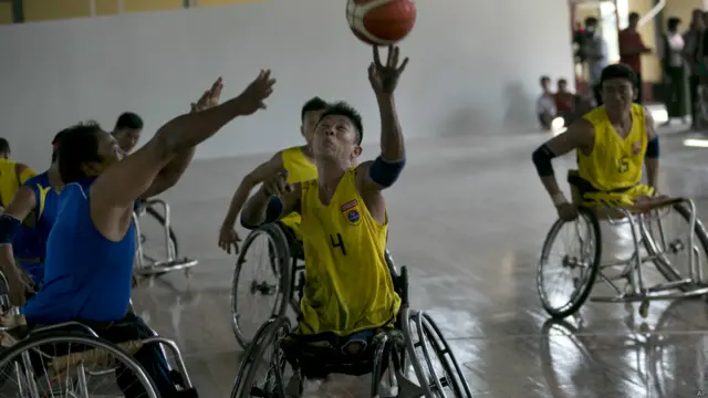 गेम्स, बास्केटबॉल