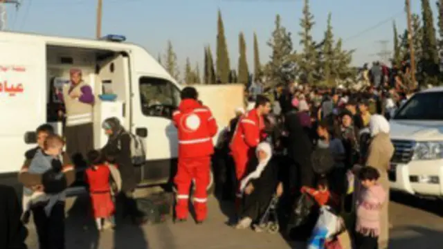 Ma'aikatan kungiyar bada agaji ta duniya Red Cross