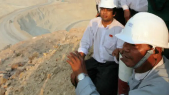 လက်ပံတောင်းတောင် စီမံကိန်းက ထွက်တဲ့မြေစာ