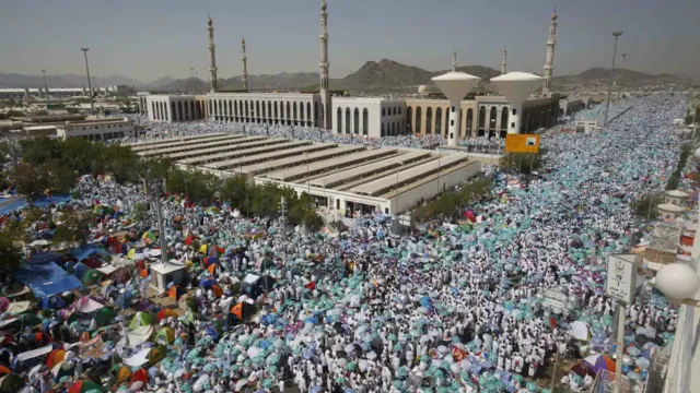 حج کے موقعے پر سعودی حکومت کی جانب سے سکیورٹی کے سخت انتظامات کیے جاتے ہیں 