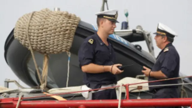 لامبيدوسا هي محطة ترانزيت للمهاجرين إلى أجزاء أخرى من أوروبا