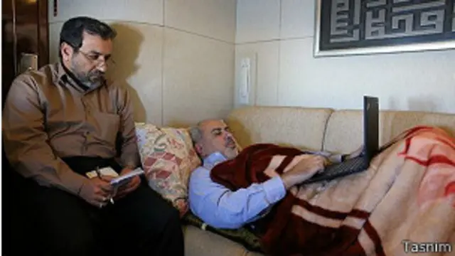 منابع ایرانی گزارش دادهاند که محمدجواد ظریف در این سفر از کمردرد رنج میبرد