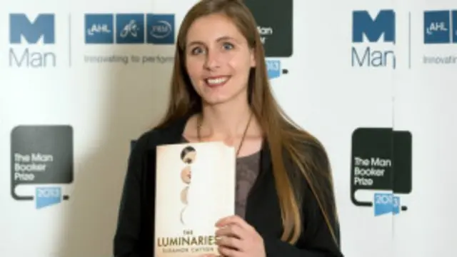 کیٹن نے یہ طویل ناول لکھتے ہوئے دو برس لگائے