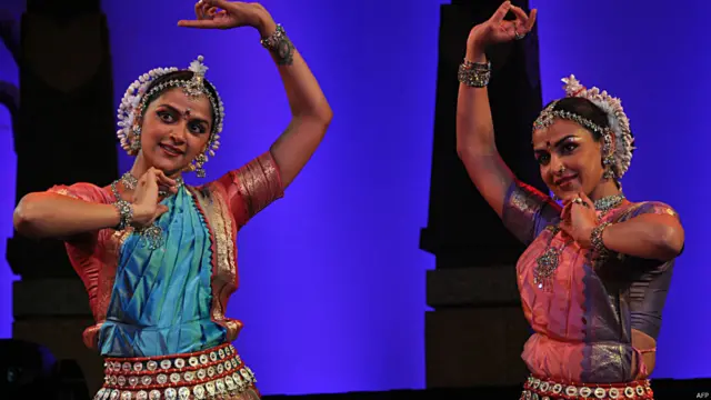 ईशा और अहाना देओल